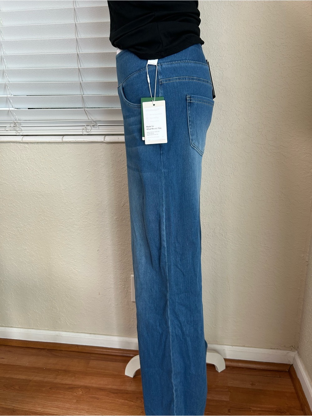 Halara Flex Denim lightweight in medium wash blue - Picture 4 of 10